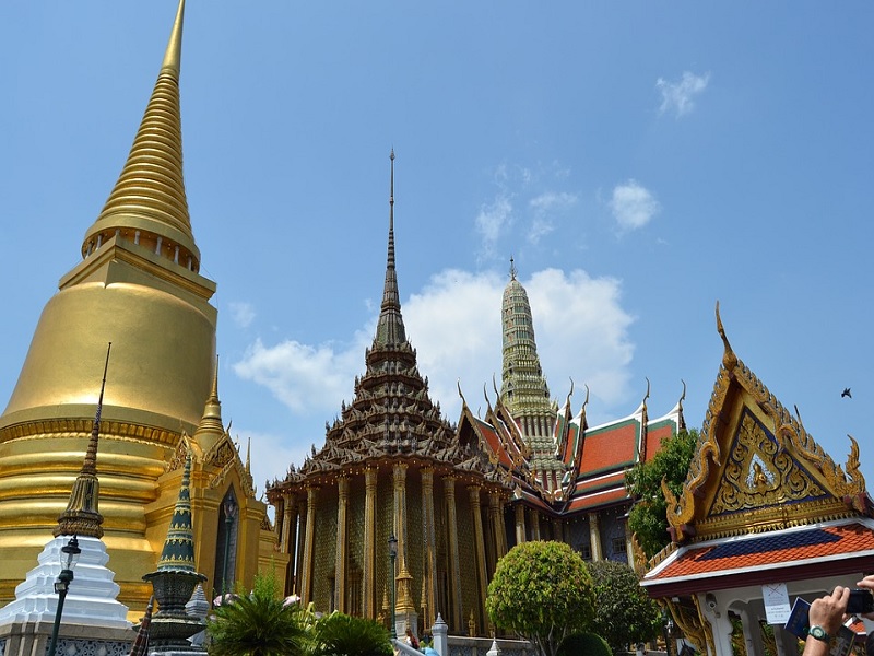 โบราณสถานในวัดพระแก้ว