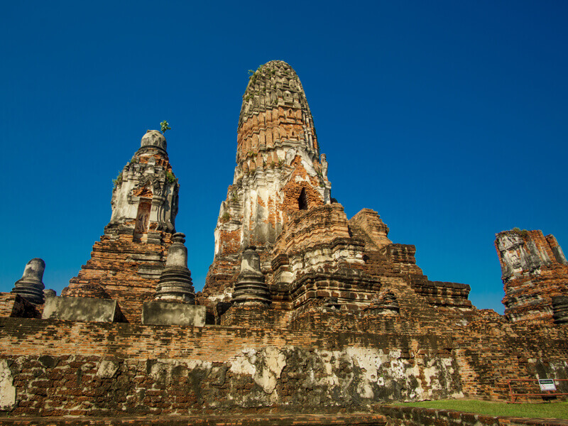 โบราณสถานภายในวัดพระราม