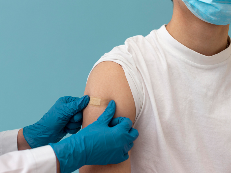 เตรียมความพร้อมก่อนฉีดวัคซีนโควิด-19 ป้องกันผลข้างเคียง